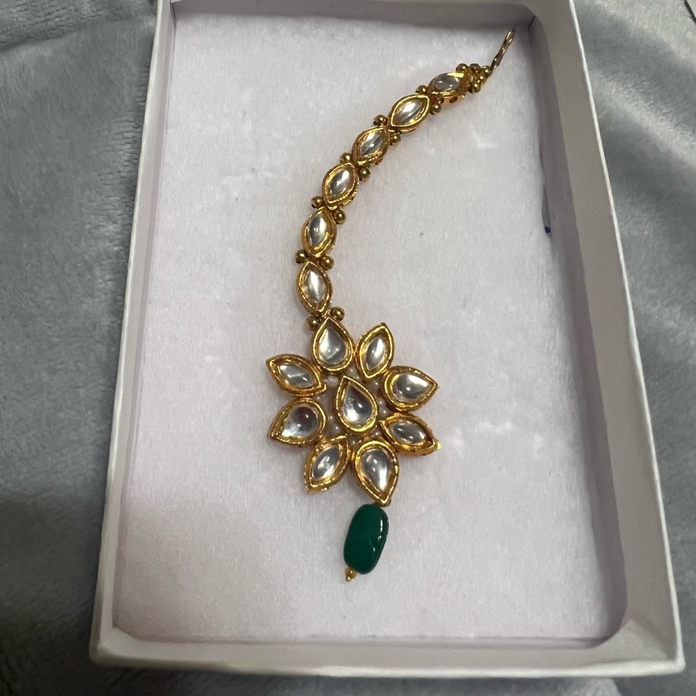 Gold Kundan Jewel Tikka with Green accent